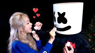 Marshmallow Hacks With Wengie and Marshmello! 10 Easy Holiday DIY Food Treats