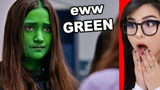 Girl Bullied For Her GREEN Skin Color