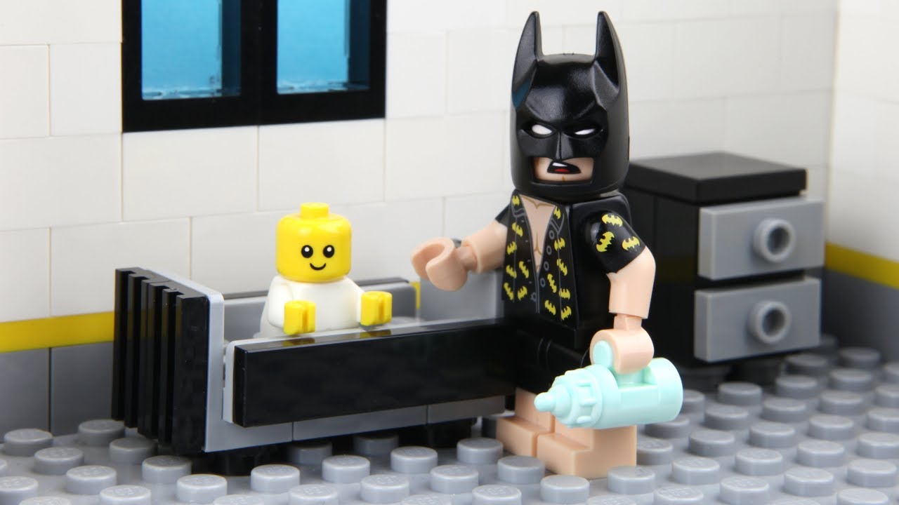 Lego Batman Babysitter - YouTube