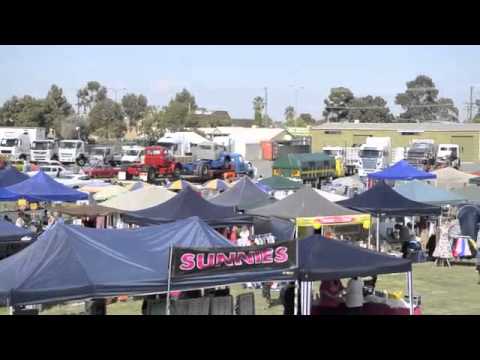 Shepparton Rotary Car Show and Market Day - YouTube