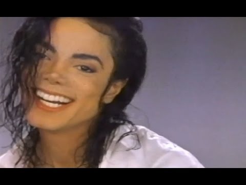 Michael Jackson - Smile - YouTube