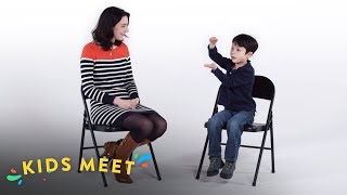 Kids Meet A Poop Doctor | Kids Meet | HiHo Kids