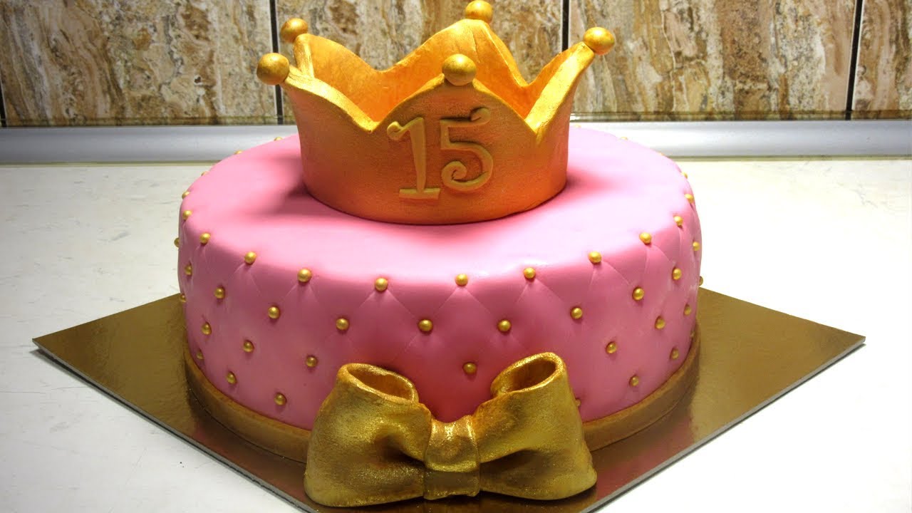 Queen Crown Birthday Cake