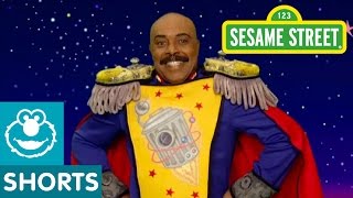 Sesame Street: Trash Gordon Planet Wormhole