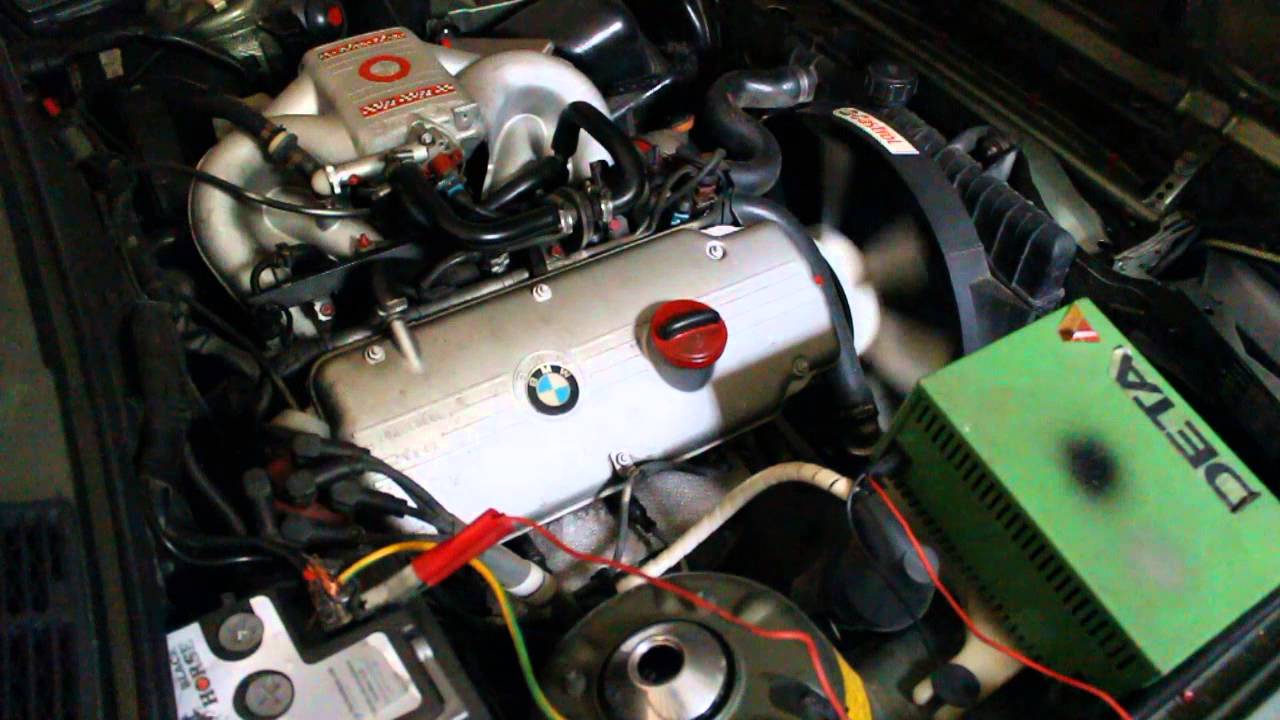 First E30 318i M10 engine start after 9 years - YouTube