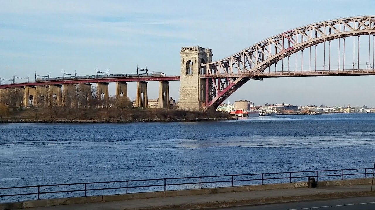 Acela Express on the Hell Gate Bridge - YouTube