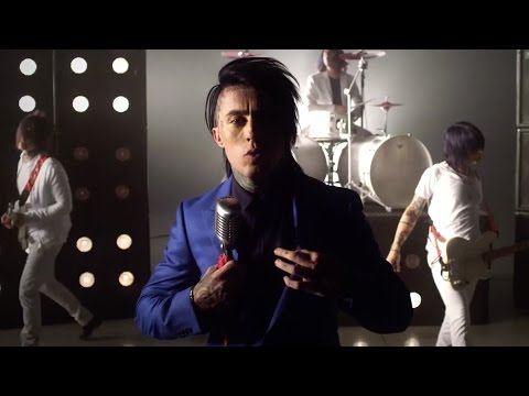 Falling In Reverse - "Alone"