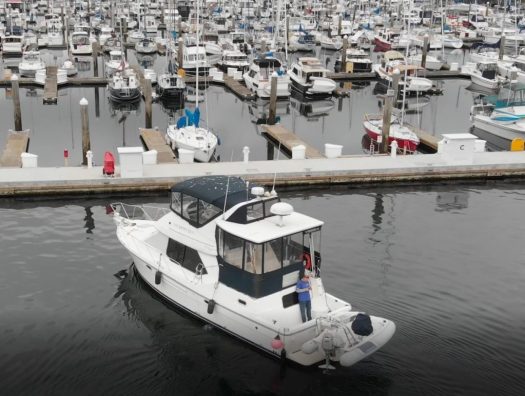 docking a yacht