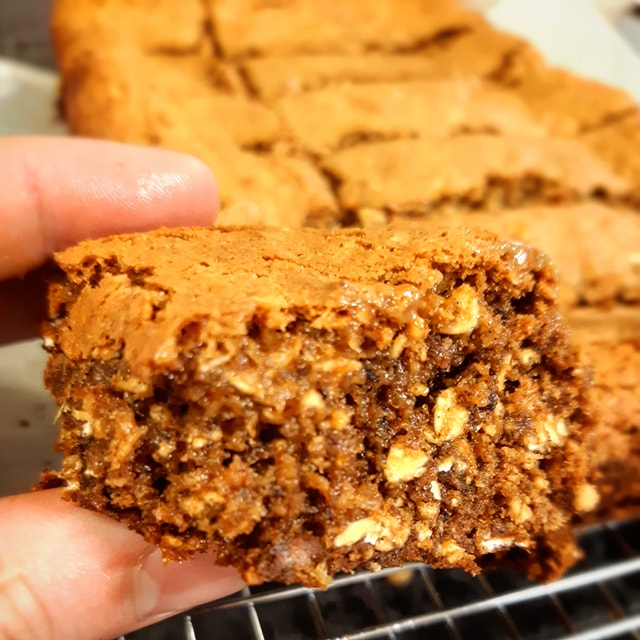 Caramel ANZAC Slice