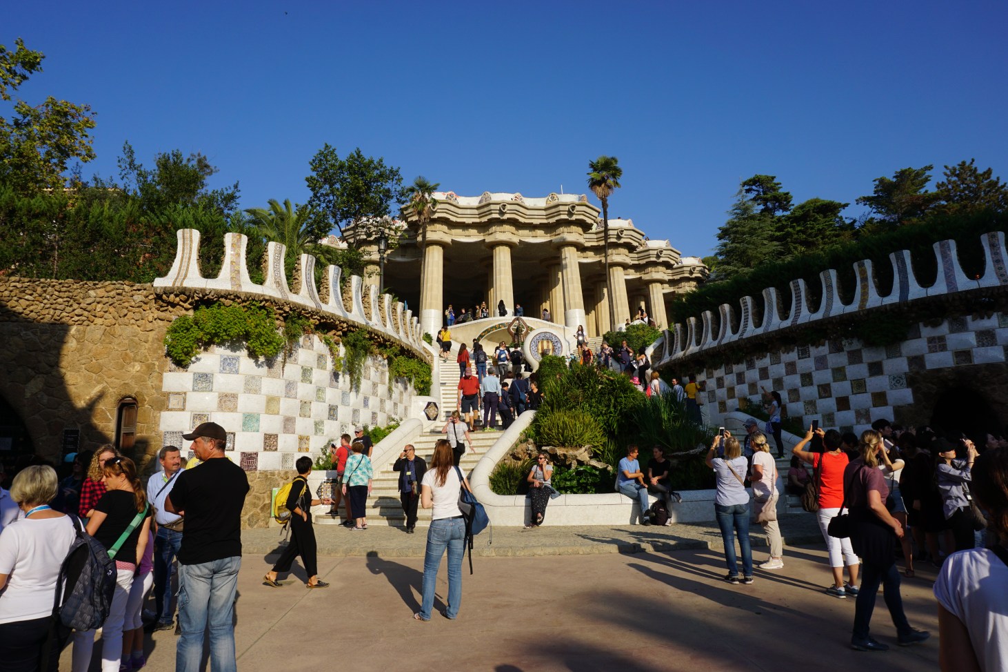 Barcelona Memories - The Old And the New - Claire the Explorer