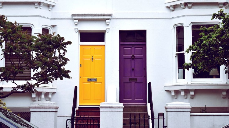 How to easily paint a door without removing it