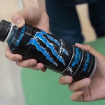 モンエナのスポドリ！青い「モンスター スーパーフュエル ブルーストリーク」を運動後に飲んでみた！