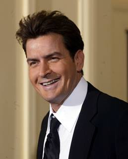 VIDEO Charlie Sheen is seeking alternative HIV treatment from an unlicensed doctor in Mexico