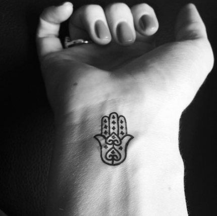 hamsa hand tattoo designs