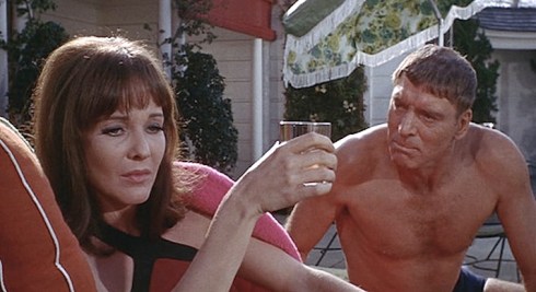 Janice Rule and Burt Lancaster in Frank Perry's The Swimmer