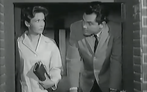 Vera MIles Jeffrey Hunter Don't Look Behind YOu