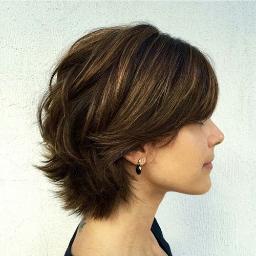 60 Classy Short Haircuts for Thick Hair to Get in 2025