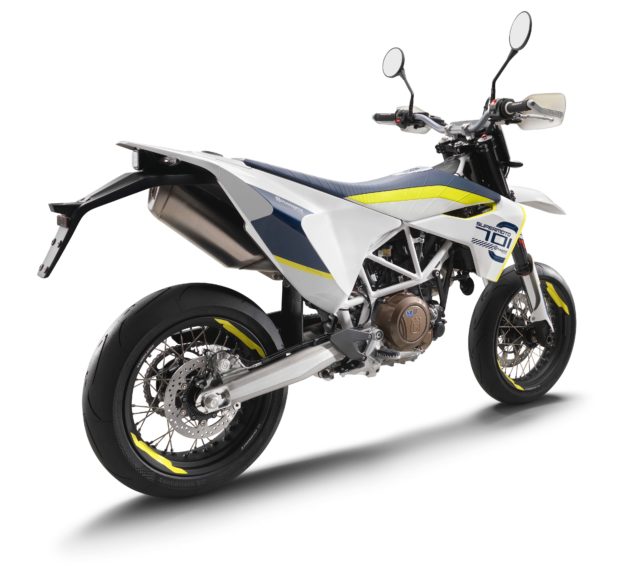 2017-husqvarna-701-supermoto-06