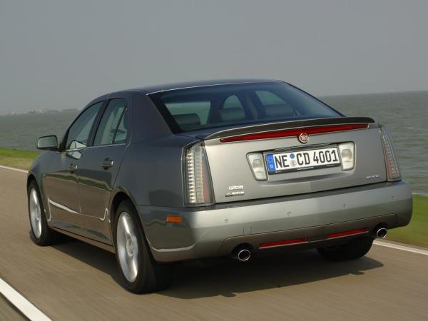 cadillac sts europe