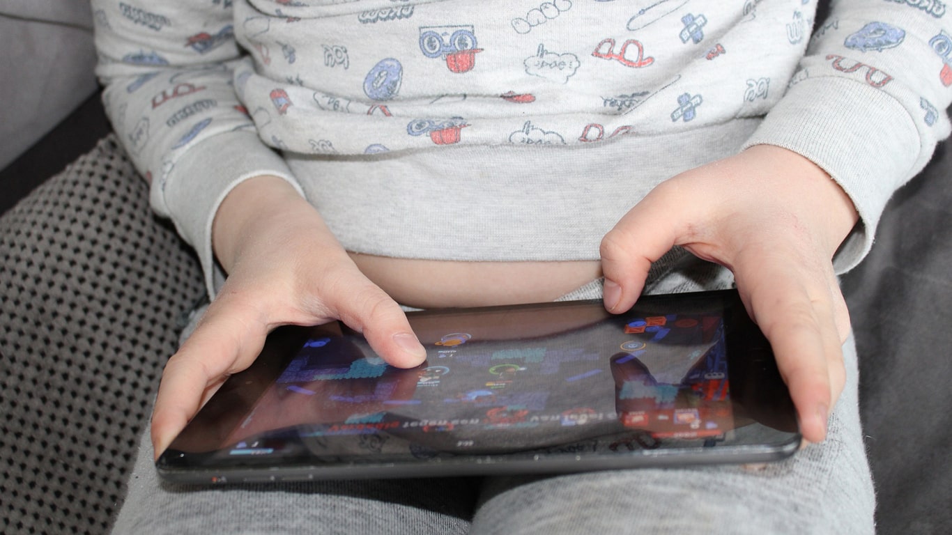 Gaming on Tablet