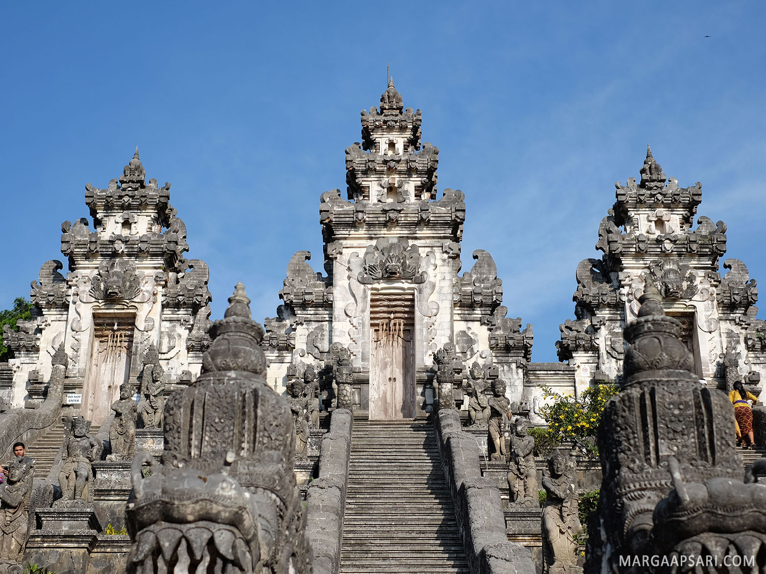 Pura Lempuyang, tempat wisata di Karangasem Bali