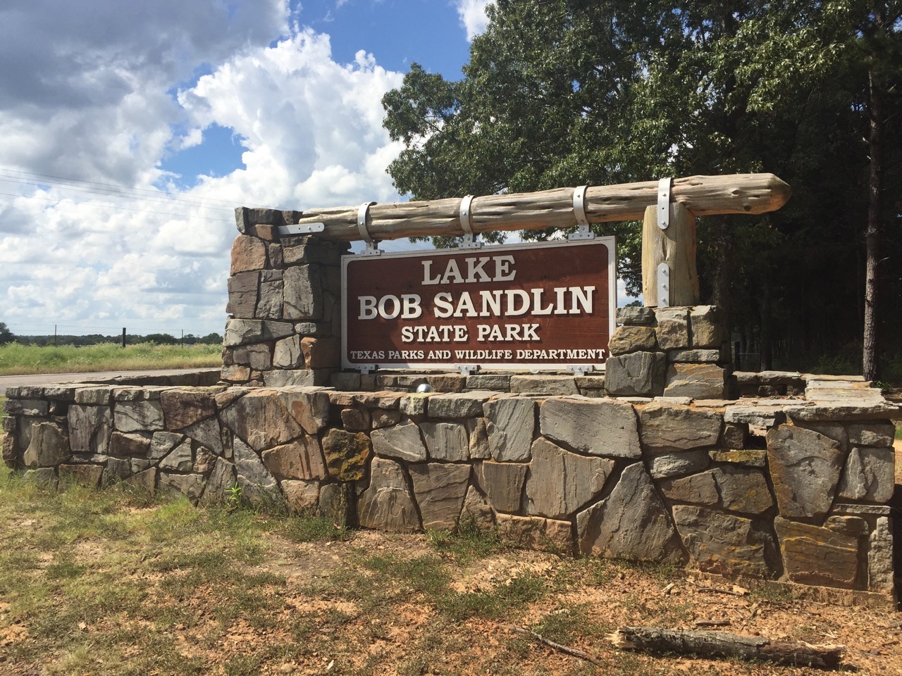 photo of Lake Bob Sandlin State Park sign