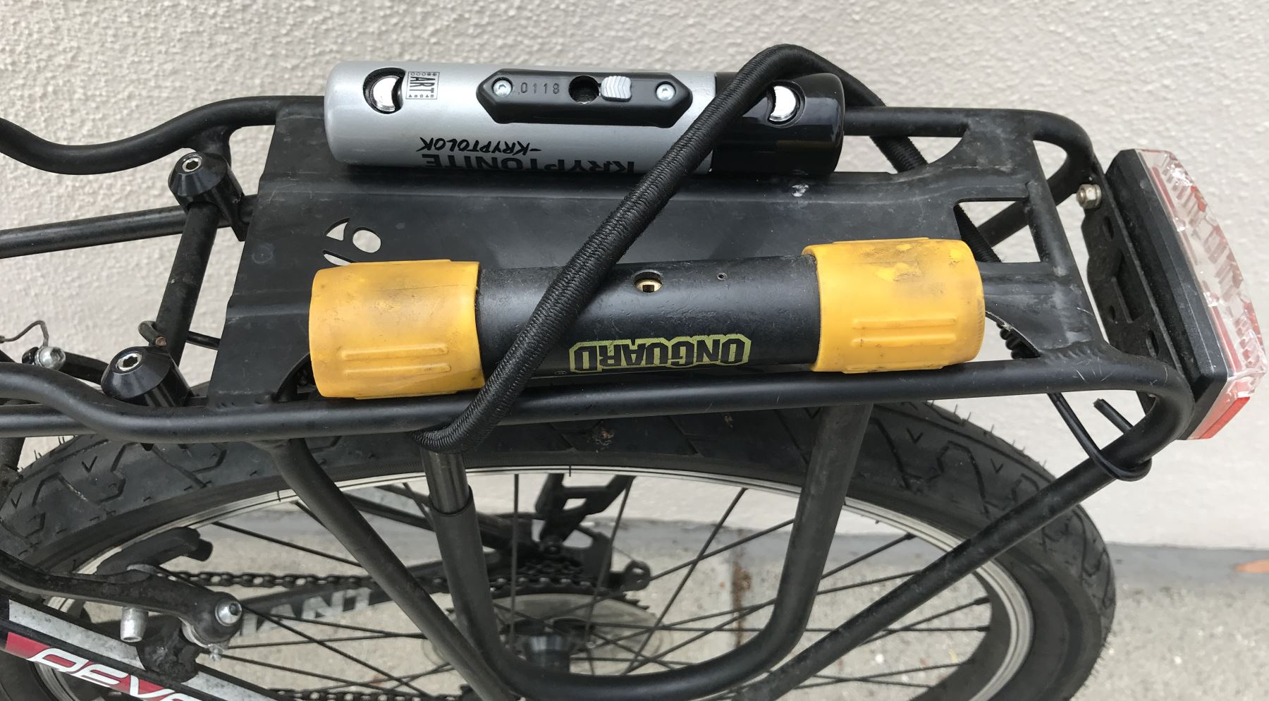 The best way to carry a U-lock on your bike