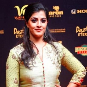 Varalakshmi Sarathkumar (aka) Actress Varalakshmi