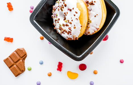 doughnut on black bowl