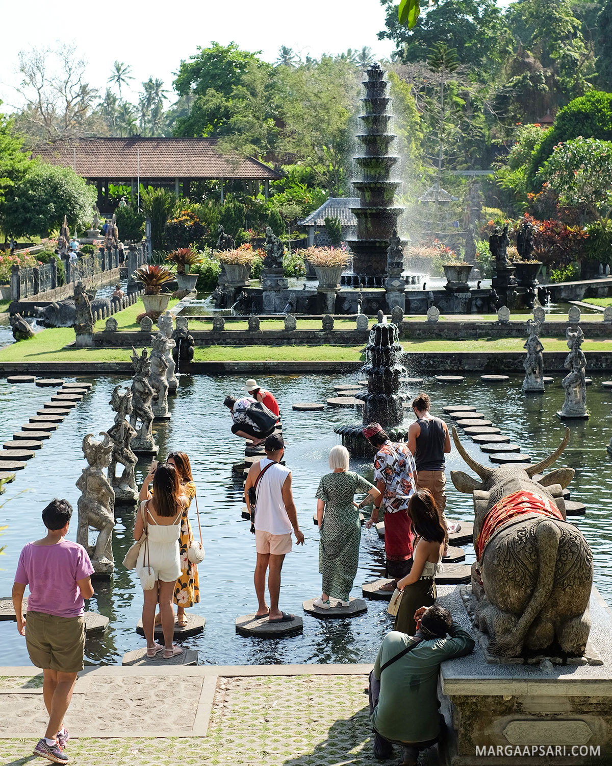 Tirta Gangga, tempat wisata di Karangasem Bali