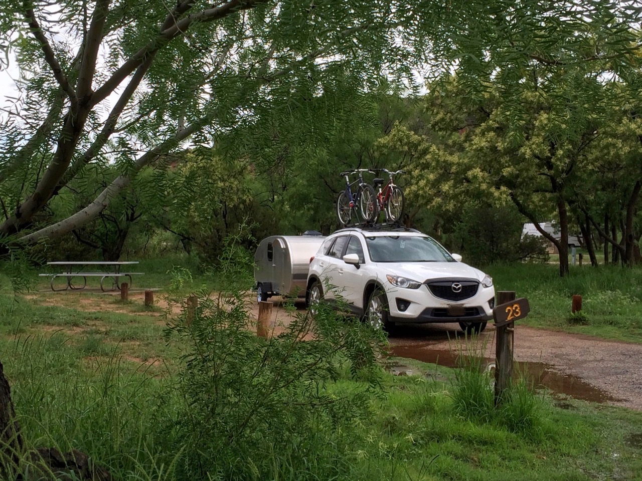 photo of car and trailer in Palo Dura State Park