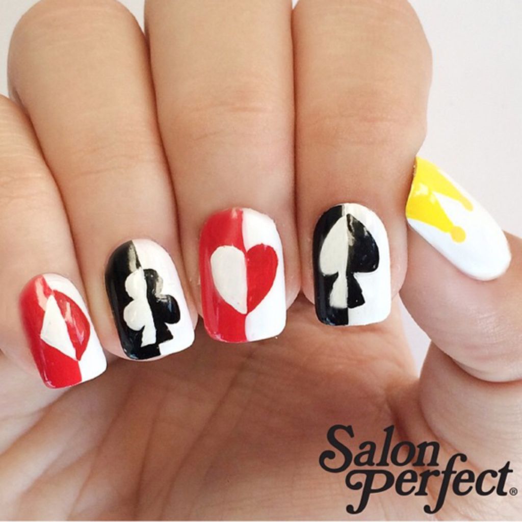 Queen Of Hearts Nails The Crafty Ninja