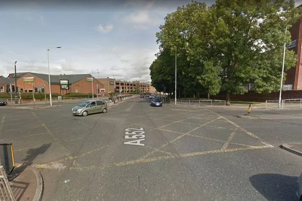 Man rushed to hospital after crash at busy Wirral junction - Liverpool Echo