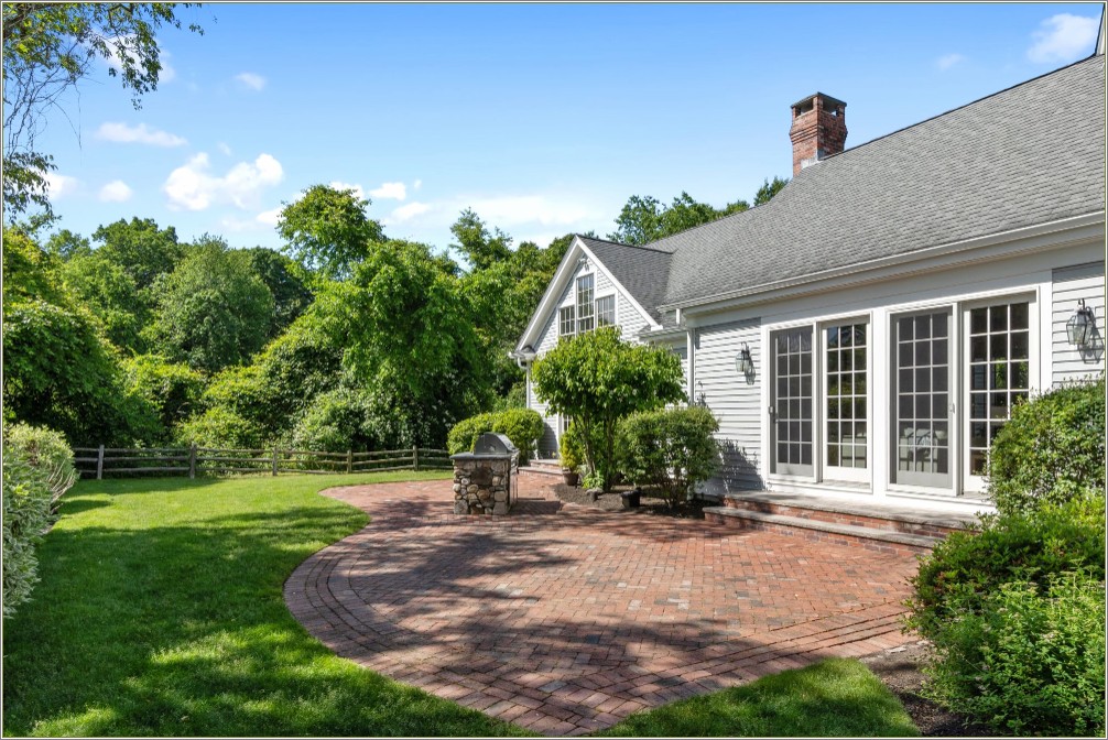 Red Brick Patio Ideas