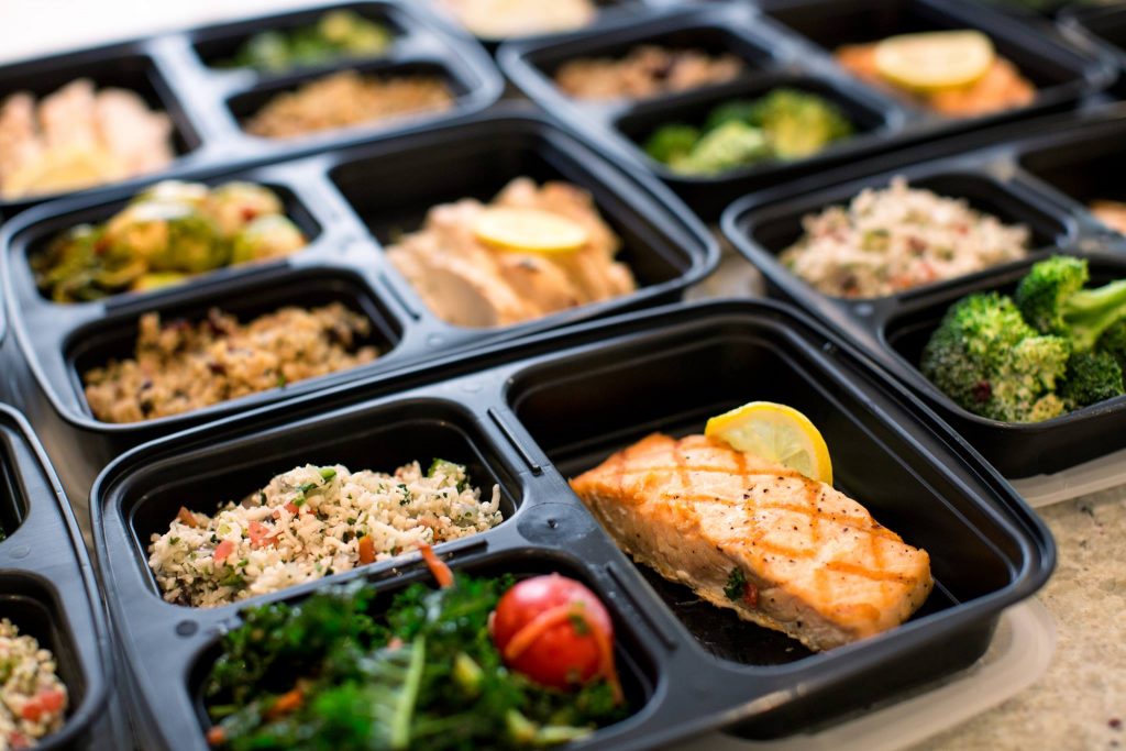 5 Reasons we LOVE Meal Prepping Clean Food Crush