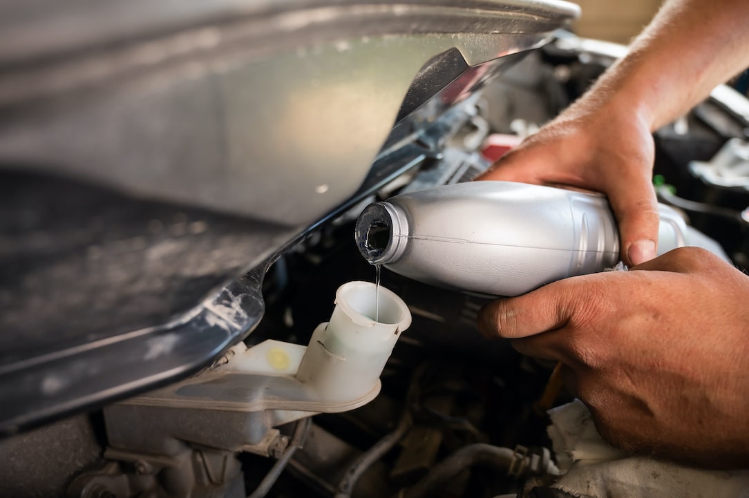 A Step-by-Step Guide on How to Change Brake Fluid | Scott's Fort