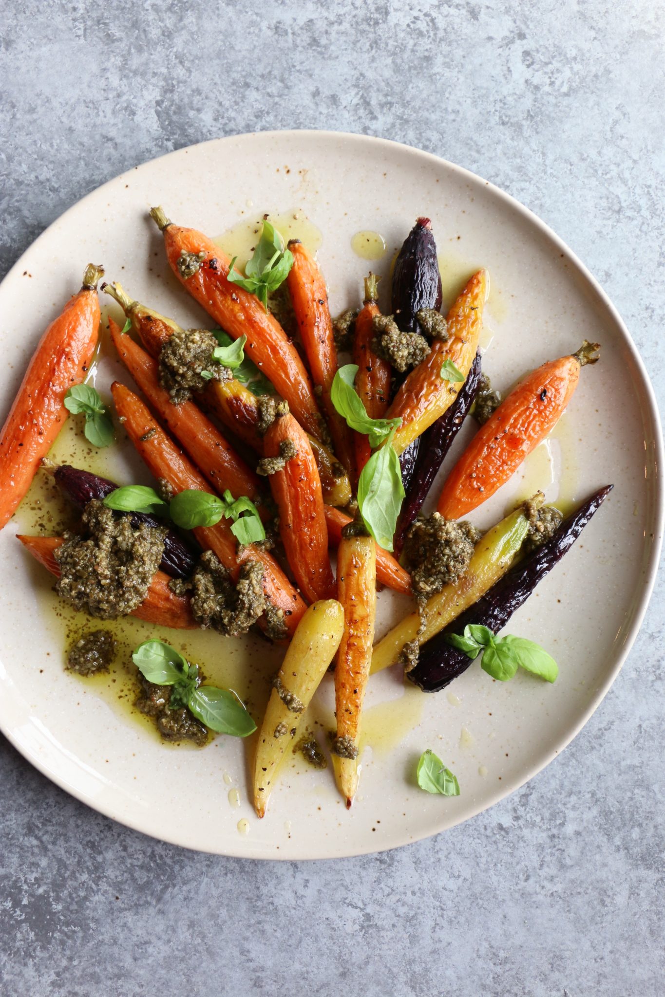 Simple Lunch: Roasted Carrots with Pesto! You don't need to do anything fancy to have a delicious meal. See my post for my best tips!