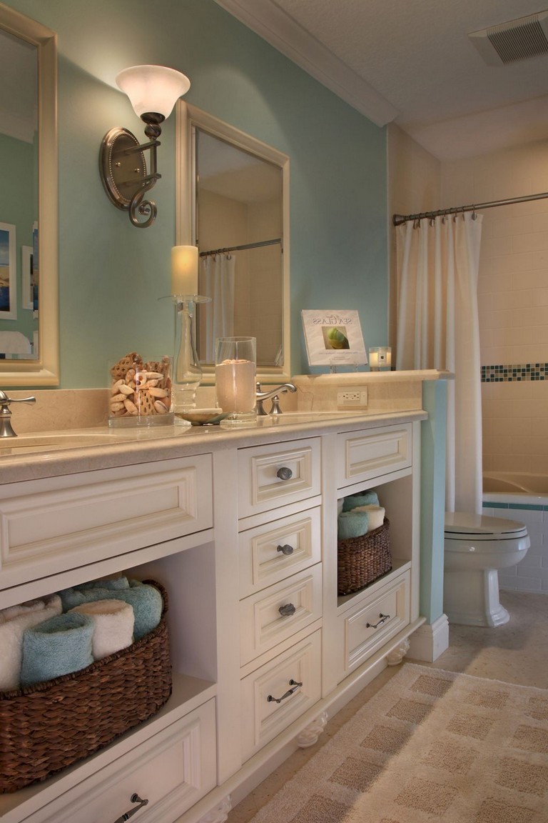 45+ Remarkable Coastal Beach Bathroom Makeover Ideas Page 37 of 49