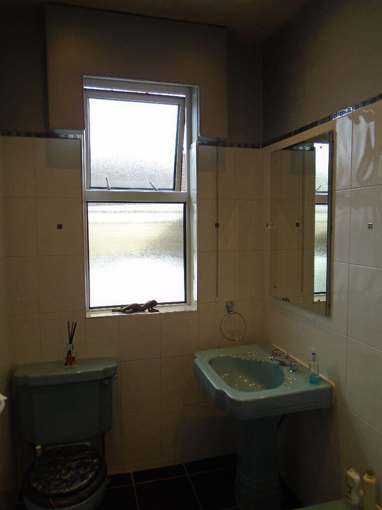 Vintage Art Deco Bathroom Suite in Giffnock, Glasgow Gumtree