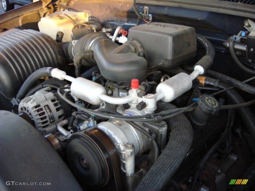 1997 Chevrolet Suburban C1500 LS 5.7 Liter OHV 16-Valve Vortec V8