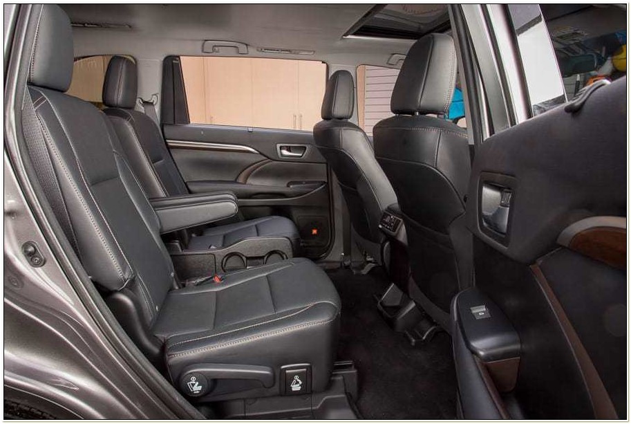 Ford Explorer 4 Captains Chairs