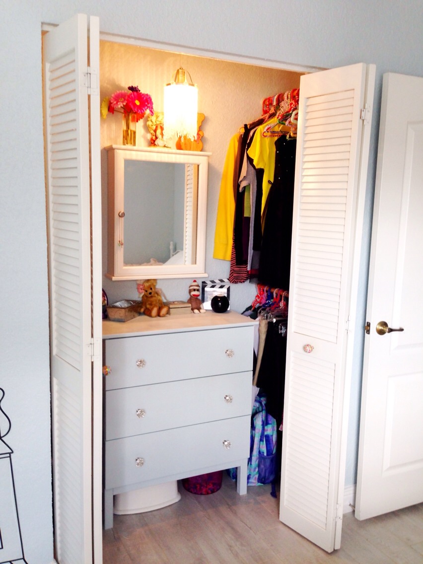 Dresser In Closet For Small Room Trusper