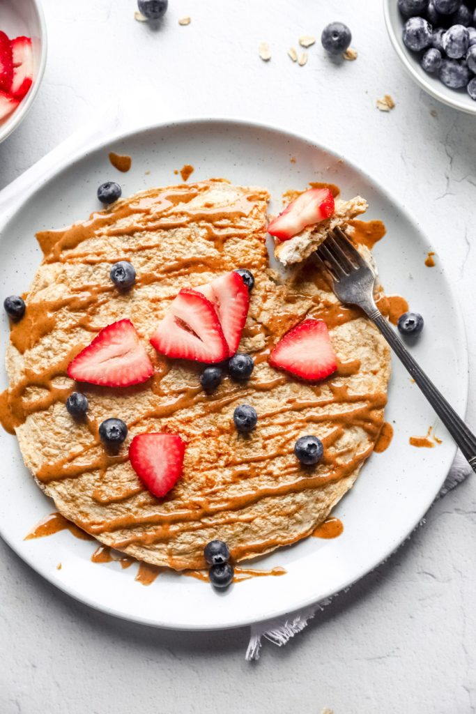 Egg White and Oatmeal Protein Pancakes