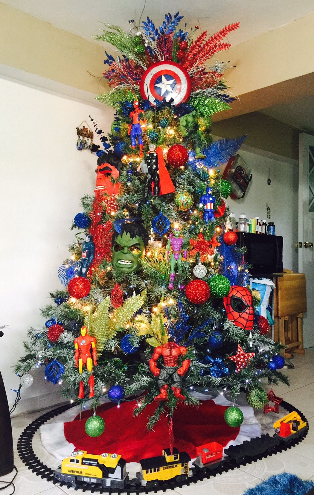 7 Themed Christmas Trees You Need to See