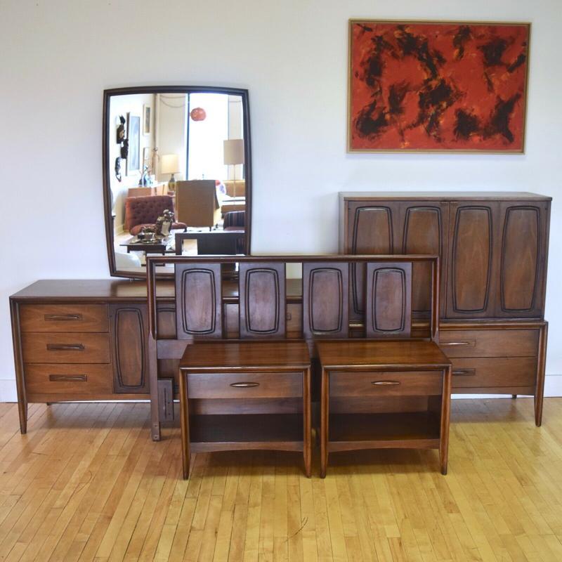 Broyhill Emphasis Queen Bedroom Set