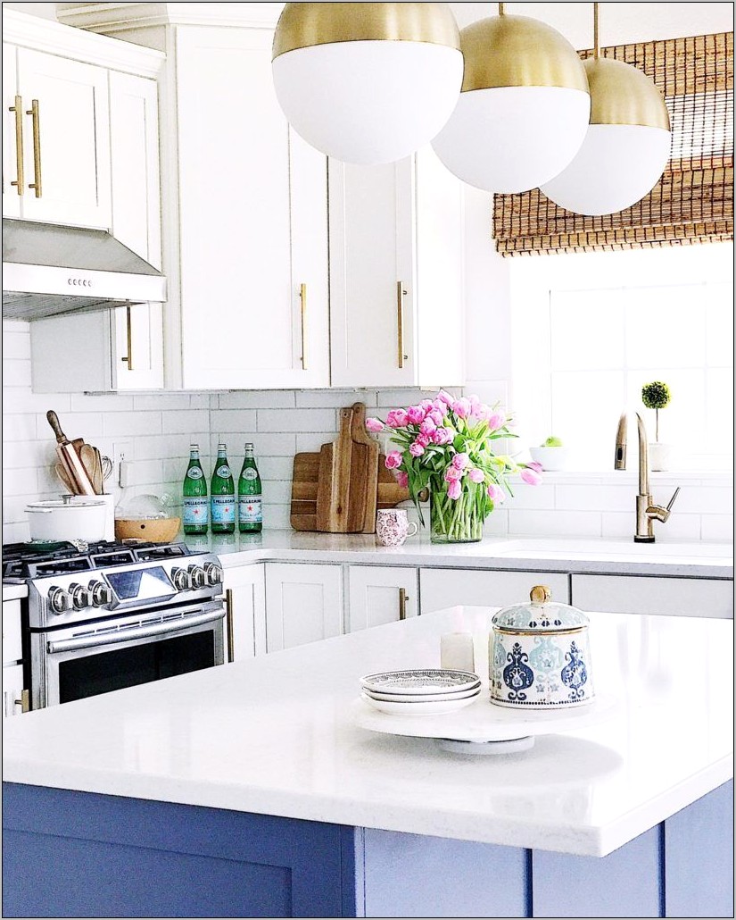 Blue And White Kitchen Decorating Ideas