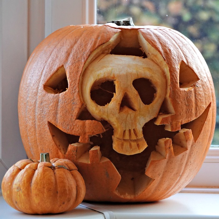 Pumpkin Carving Tips Carve a Pumpkin Easily with these Tricks