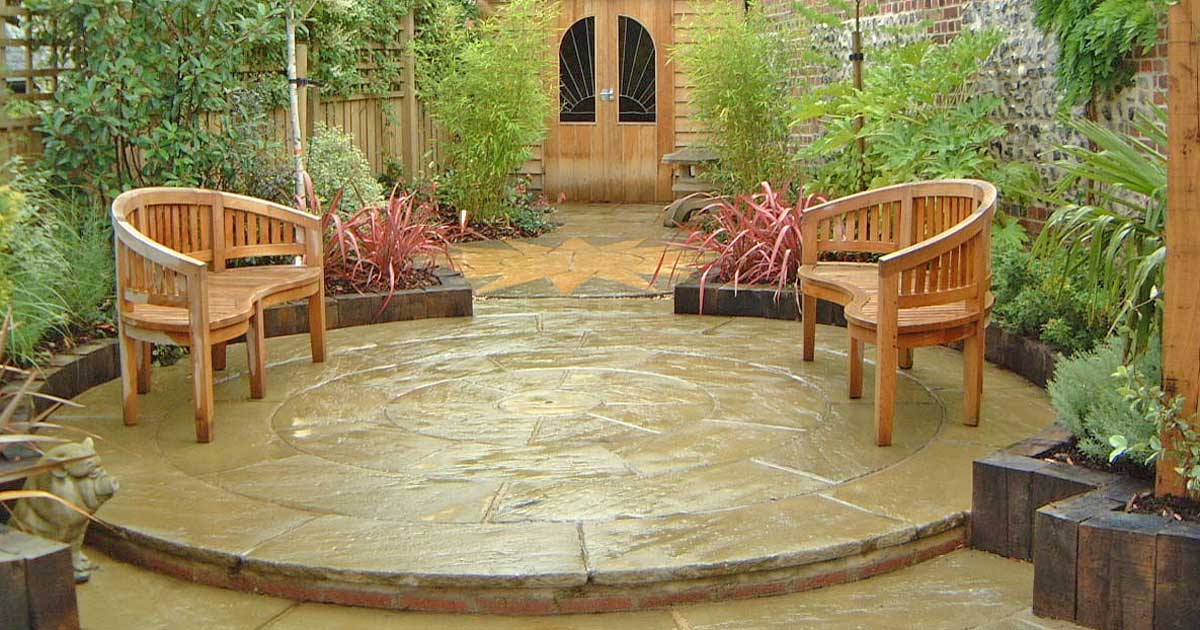 How To Lay A Circular Patio Inspiration