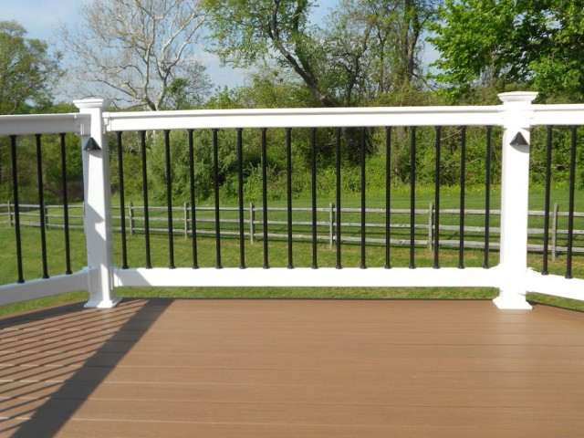 Vinyl Deck Railing Cost Per Foot