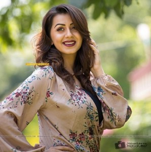 Nikki Galrani (aka) Niki Galrani